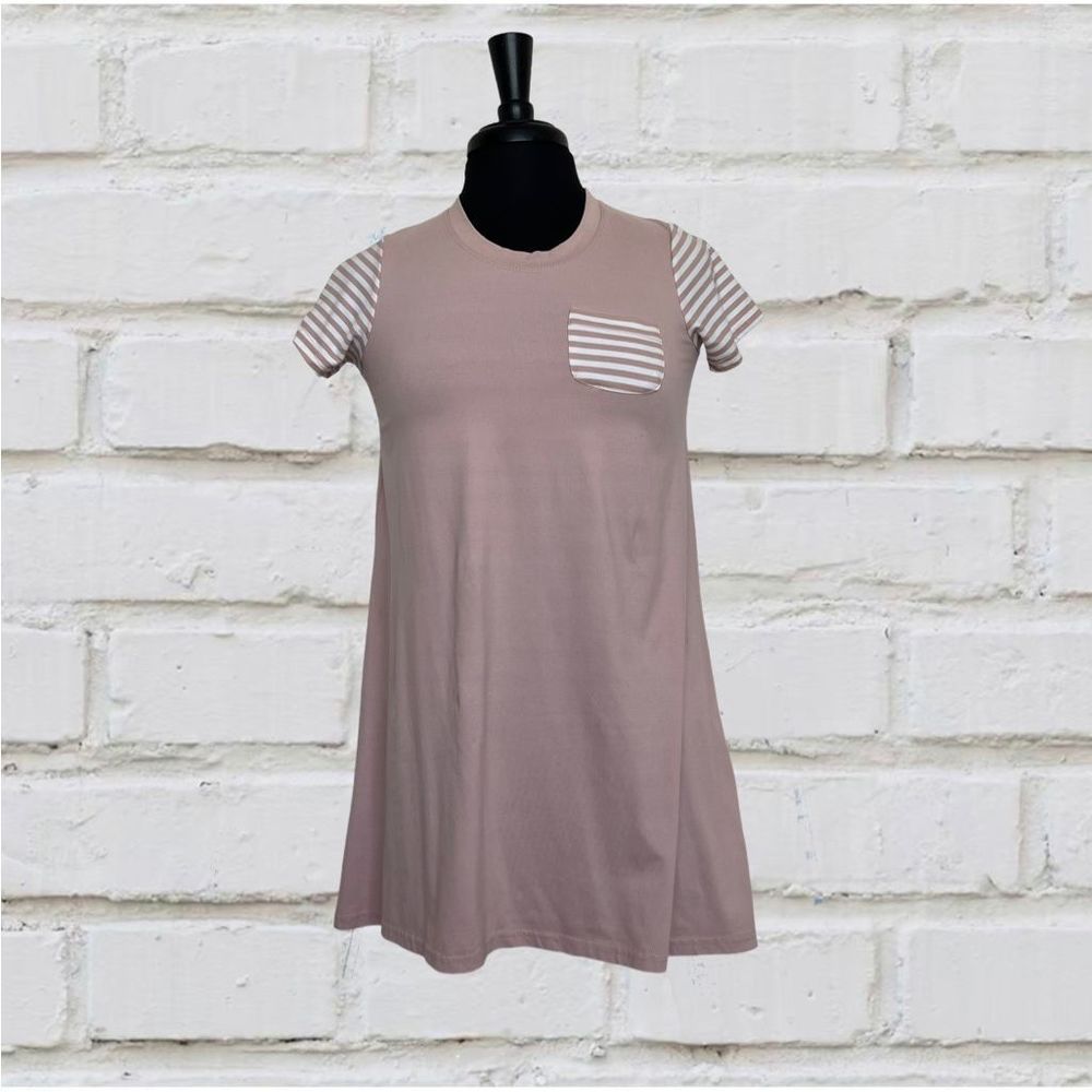 Poof! Women's Pink Tee Size Medium